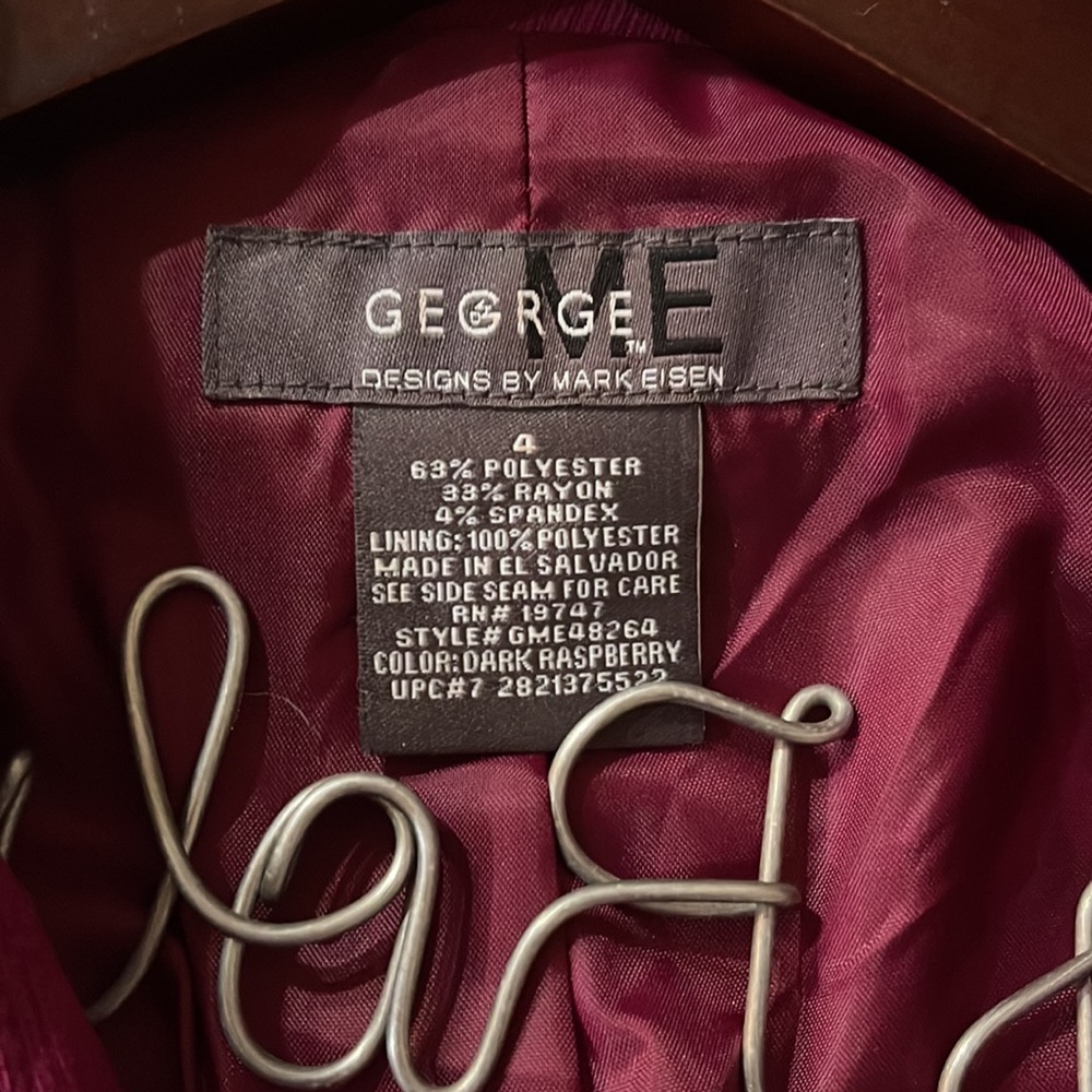 Size 4 jacket - Picture 3 of 6